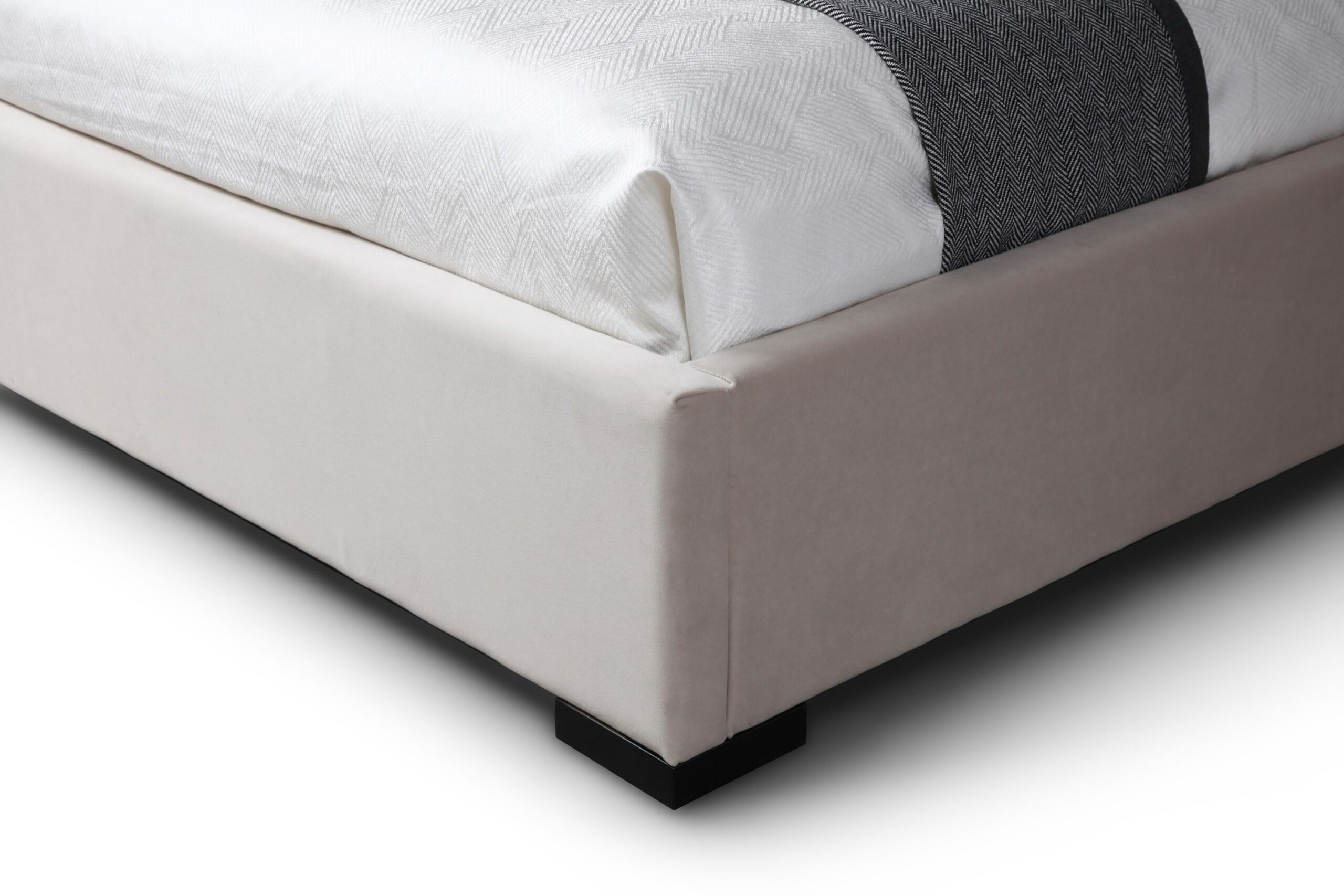 Modrest Penelope - Modern Grey Velvet Bed - Image 2