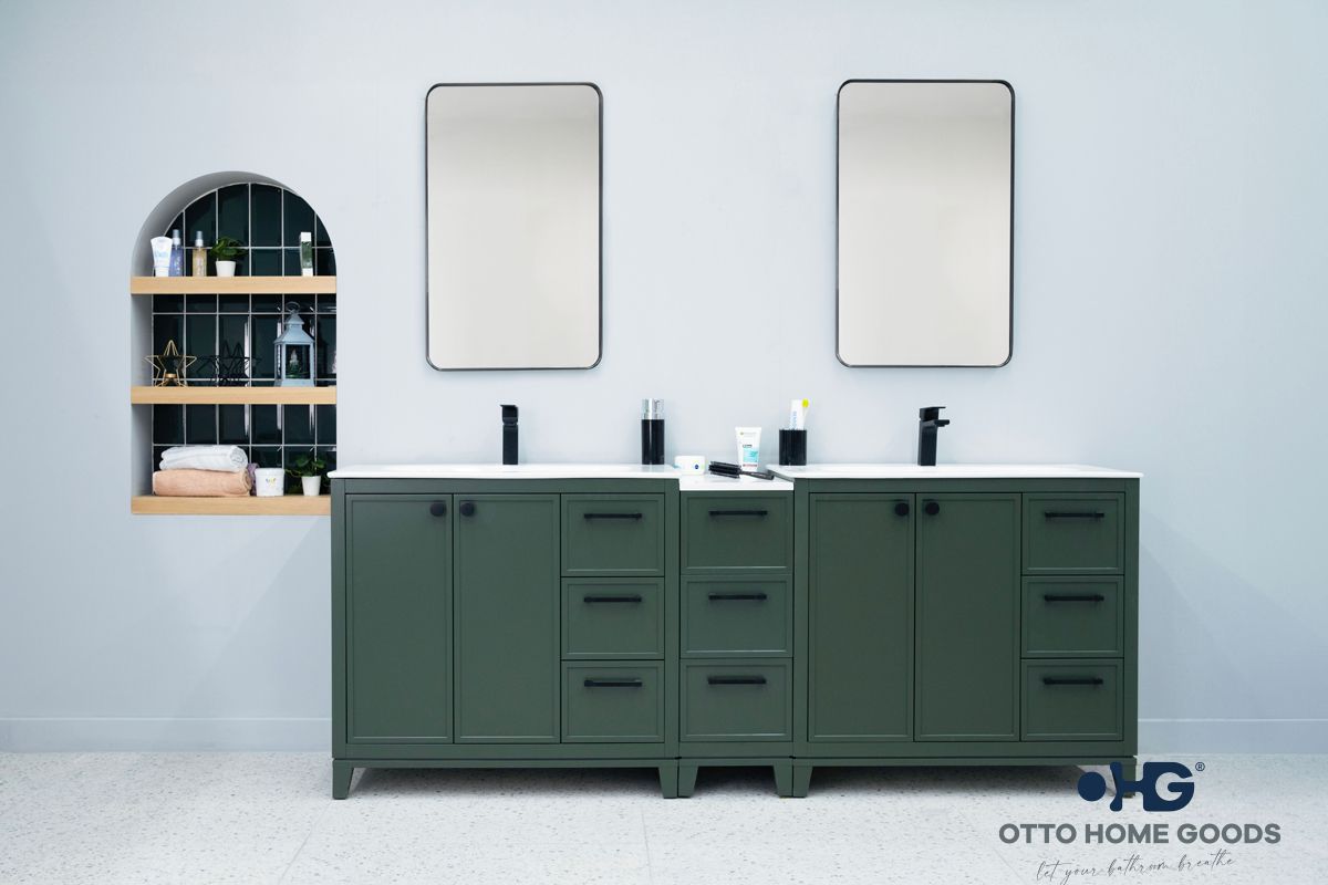Frame 84″ Pine Green Bathroom Cabinet
