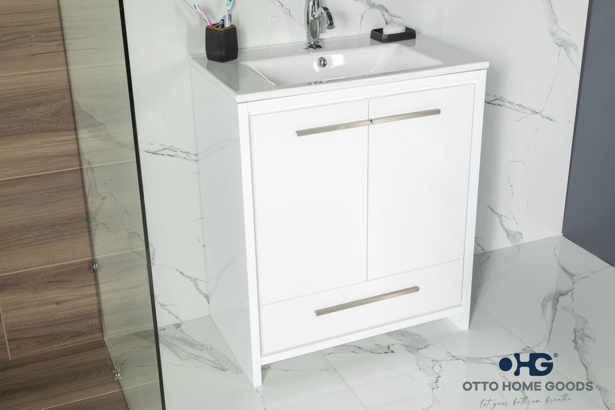 Arte 30″ White Bathroom Cabinet